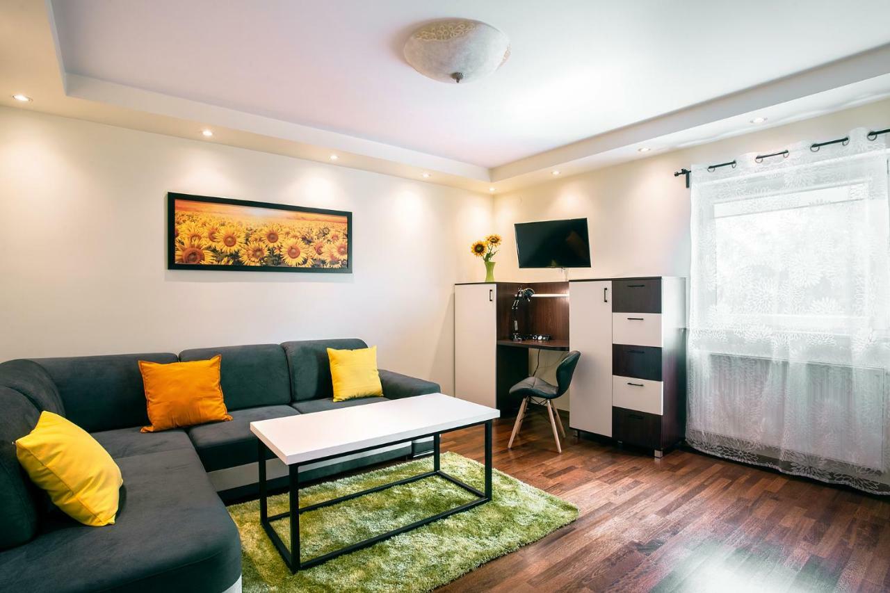 Styloweapartamenty-Krosno Extérieur photo